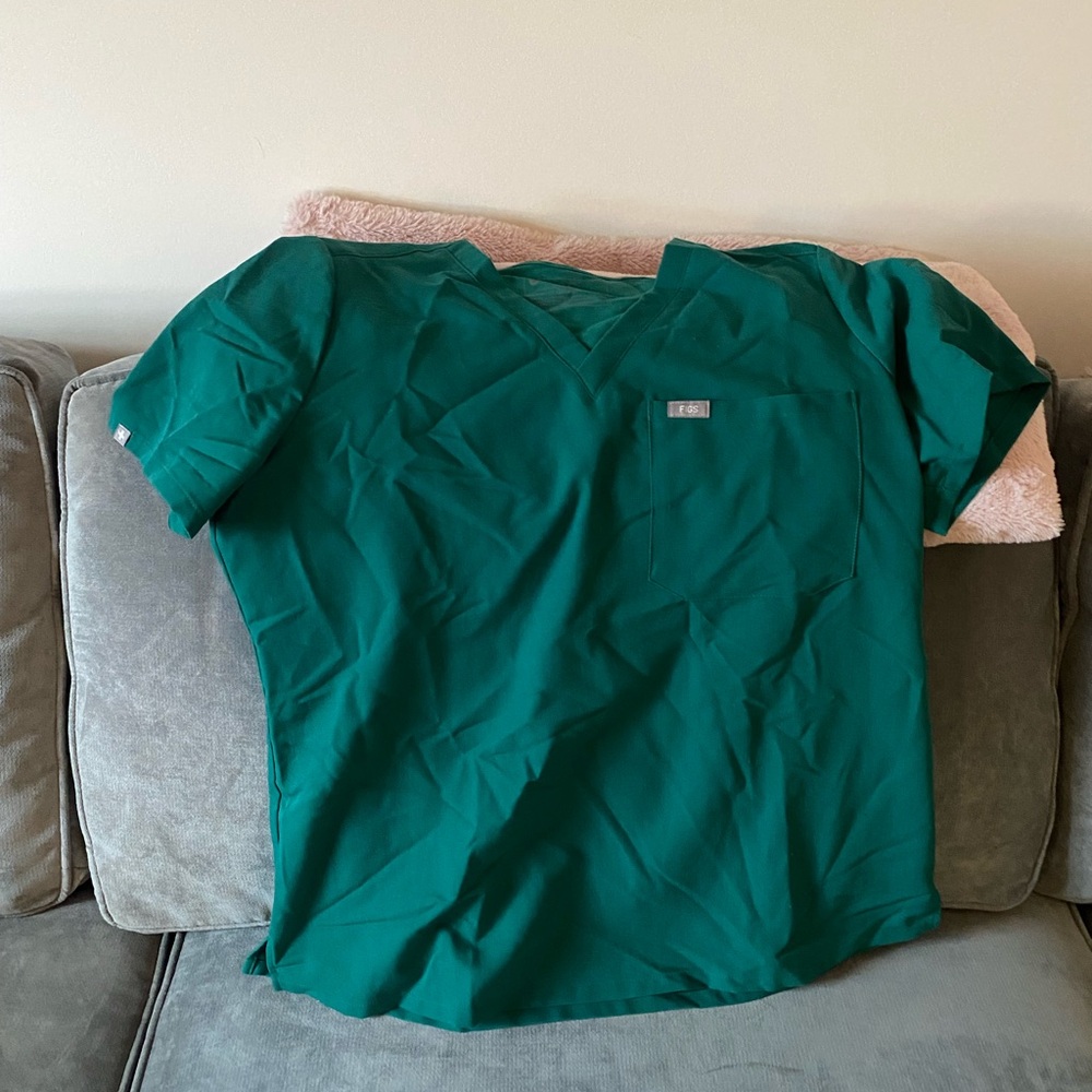 Figs scrub top (large, hunter green)